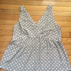 Loft sleeveless shirt